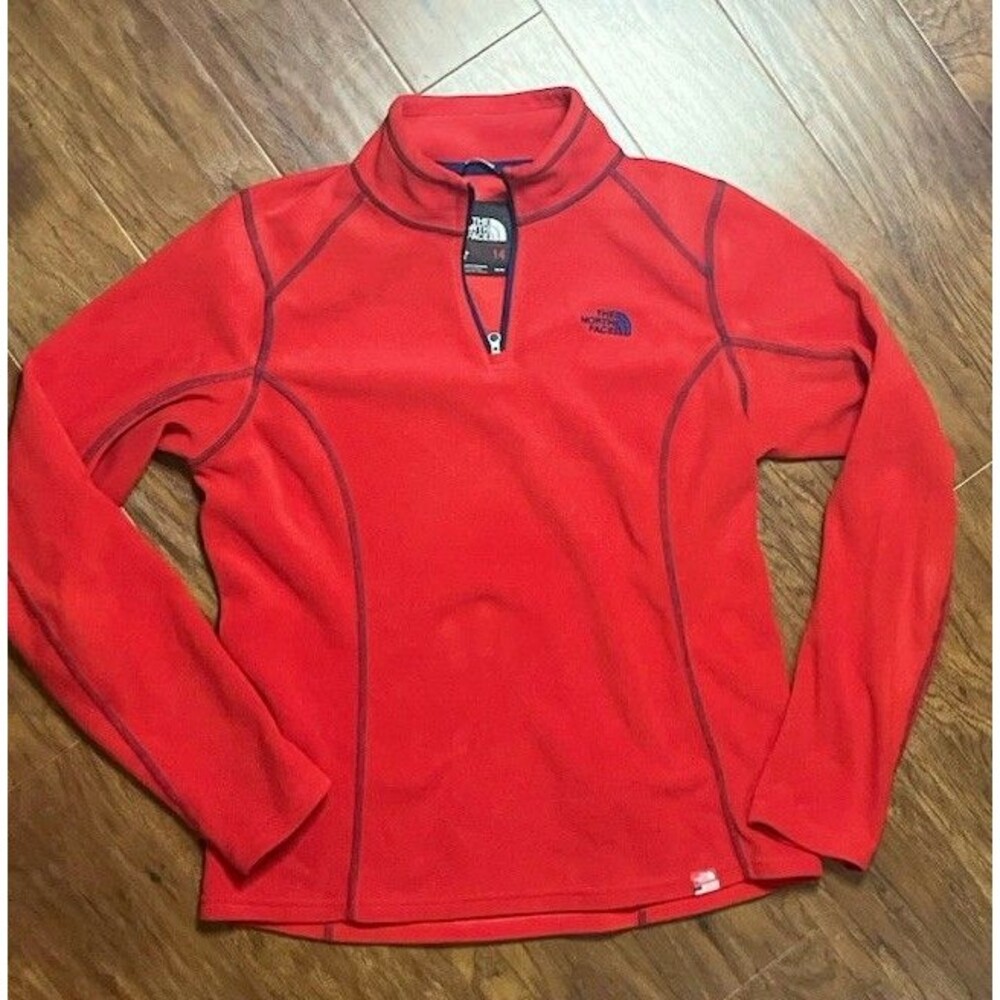 The North Face Women’s Red Polartec Fleece 1/4 Zip Pullover Medium